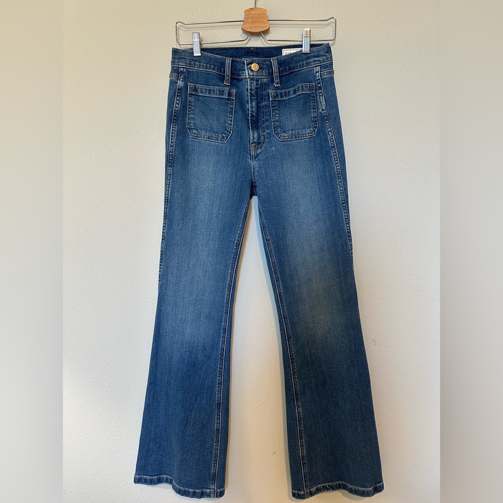 GAP Women's Flare Jeans in Classic Blue
